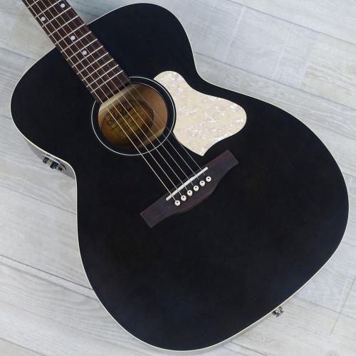 Art & Lutherie Legacy Faded Black QIT