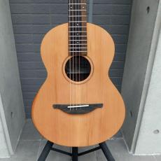 Sheeran by Lowden W-03