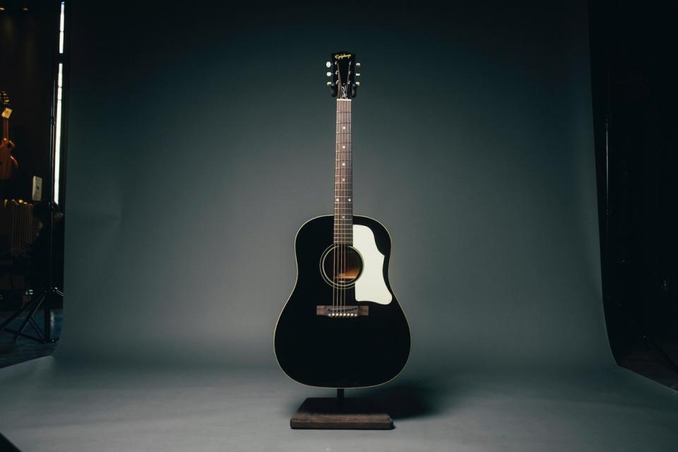 Epiphone Custom Kazuyoshi Saito J-45 2026【Epiphone Inspired By