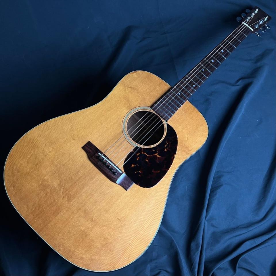 MARTIN 【特別値下げ！！】【特価】【創業50周年大決算SALE】D
