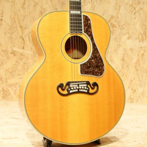 Gibson J-250 Presentation