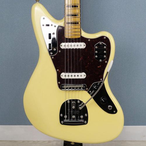 Fender Vintera II 70s Jaguar Vintage White