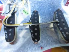 Fender Custom Shop 2020 Winter NAMM Show Limited 60-63 Stratocaster Super Heavy Relic / Fiesta Red over 3 Color Sunburs_11