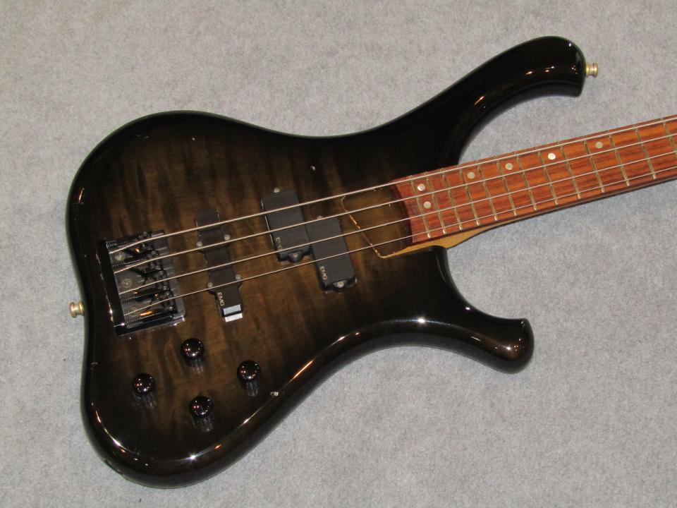 ■Charvel CCB-140 EMG PJ BASS シャーベル □Charvel CCB-140 EMG PJ BASS シャーベル - メルカリ