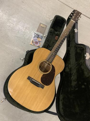 Martin 000-18 Standard 2022年製  マホガニー サイド/バック!