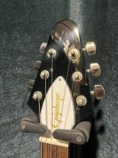 Epiphone Kirk Hammett 1979 Flying V_2