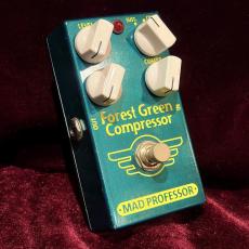 MAD PROFESSOR Forest Green Compressor