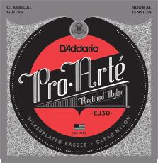 D'addario EJ30 シルバーワウンド リクティファイドクリアナイロン ノーマルテンションプロアルテ クラシックギター弦