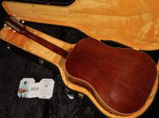 Gibson Custom Shop Murphy Lab Artist Collection Hata Motohiro J-45 Ultra Light Aged : Heritage Cherry Sunburst_2