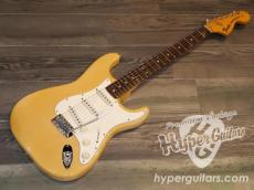Fender '75 Stratocaster