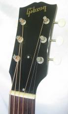 Gibson Custom Shop 1950s J-45 Tri-burst / Original Peg・Solid Spruce Top・Solid Mahogany Side and Back・Large Pick-guard・1-Ring Rosette・Normal Saddle【With Original Case】2014年製_3