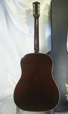 Gibson Custom Shop 1950s J-45 Tri-burst / Original Peg・Solid Spruce Top・Solid Mahogany Side and Back・Large Pick-guard・1-Ring Rosette・Normal Saddle【With Original Case】2014年製_4