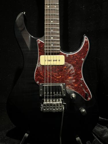 YAMAHA PACIFICA611VFM