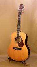 YAMAHA FG-580