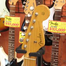 Fender Japan ST57-58US_3