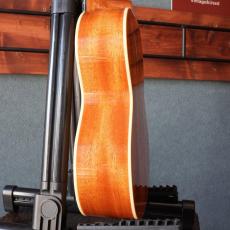 SAKATA GUITAR US-2C Western Red Cedar Soprano_11