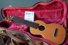 SAKATA GUITAR US-2C Western Red Cedar Soprano_17