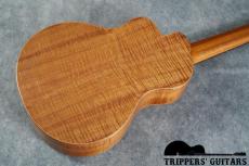 TODA Guitars VT-CW (2017) 美しい杢目のオールハワイアンコアのテナーウクレレです!_16