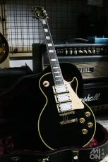 Gibson Historic Collection 1957 Les Paul Custom 3-Pickup (LPB3) Black Beauty 2000_2