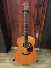 Martin D-18 Standard