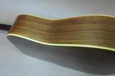 Martin HD-28 LSH Custom / Tony Rice・Solid Spruce Top・Solid Rosewood  Side and Back・Large Sound Hole・Original peg・Ebony Fingerboard and Bridge・Herringbone Binding・Black Pick guard【With Original Hard Case】1992_4