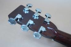 Martin HD-28 LSH Custom / Tony Rice・Solid Spruce Top・Solid Rosewood  Side and Back・Large Sound Hole・Original peg・Ebony Fingerboard and Bridge・Herringbone Binding・Black Pick guard【With Original Hard Case】1992_10