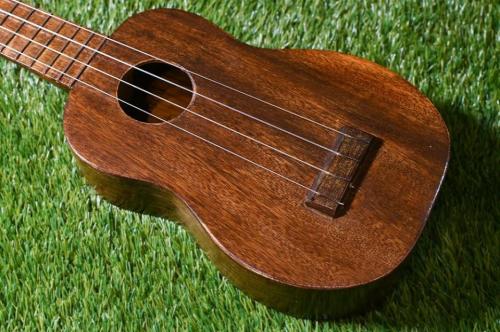 Kamaka SOPRANO STD 【ブルー・パイナップル・デカール 1930頃】