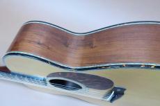 K.Yairi YF-00045 Special CTM / Solid Engelmann Spruce Top・Solid Madagascar Rosewood Back and Side・Original Open Back peg・000-45 Type All Abalone Trim and Rosette・Long Saddle・Kazuo Yairi. Signed【With Original _4