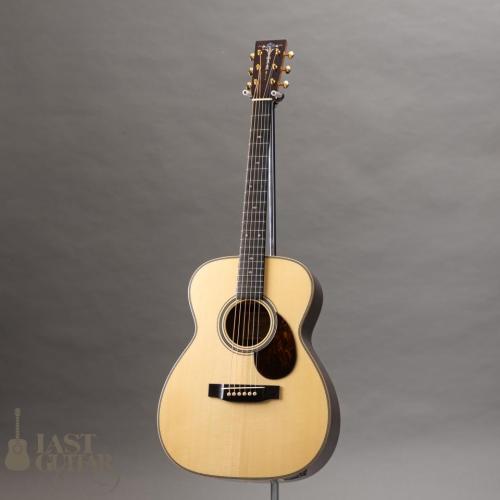 ASTURIAS E.C.CUSTOM White Spruce