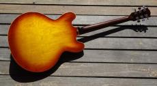 Gibson ES-335CS LarryCarlton_3