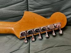 Fender JAGUAR_6