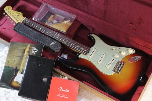 Fender Custom Shop 1960 Stratocaster Journeyman Relic Wide Fade 3-Color Sunburst #CZ578661【3.51kg】