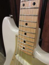 Fender 1956 Musicmaster Desart Sand_5