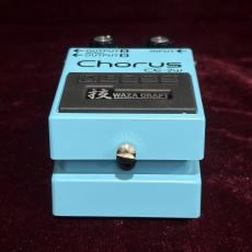BOSS CE-2W_6