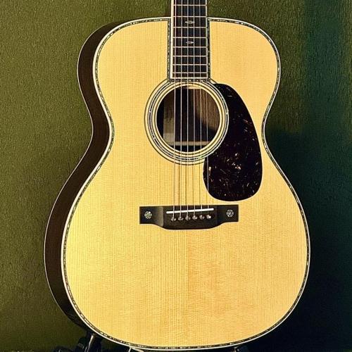 Martin 【実機動画あり】【当店限定特典付き】000-42 Modern Deluxe #2999735【ラグジュアリーな上位モデル】