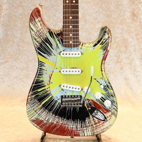 Fender HANABI Stratocaster