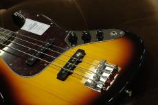 Fender Made in Japan Traditional 60s Jazz Bass / 3-Color Sunburst_7