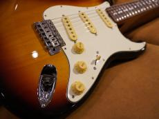 Fender Japan ST62 DMC 3TS_3