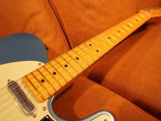 Fender American Professional Classic Telecaster, Maple Fingerboard, Faded Lake Placid Blue_5