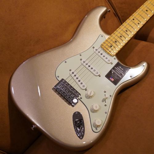 Fender American Professional Classic Stratocaster, Maple Fingerboard, Faded Firemist Gold