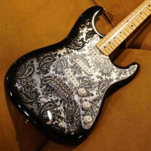 Fender Made in Japan Limited Stratocaster, Maple Fingerboard, Black Paisley