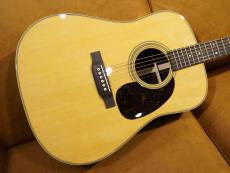 Martin D-28 STANDARD_2