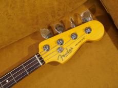 Fender American Professional II Precision Bass, Rosewood Fingerboard, 3-Color Sunburst_6