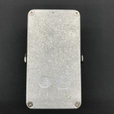 Electro-Harmonix Satisfaction Fuzz_3