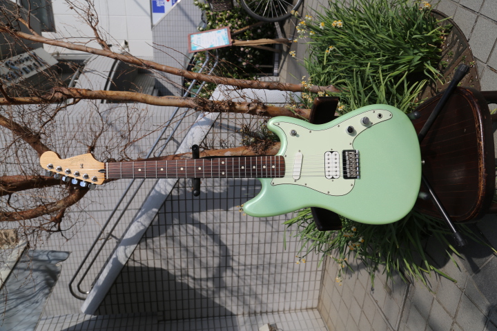 ギター Fender Duo Sonic MEXICO Fender MEX Player Duo-Sonic HS (Crimson Red Transparent/Maple