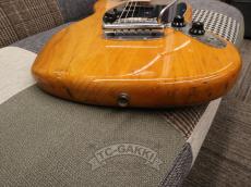 Fender 1978-1979 MUSTANG_10