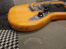 Fender 1978-1979 MUSTANG_11