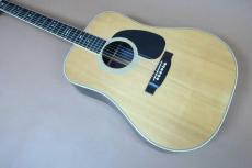 Cat's Eyes CE-1200 / Cat’s Eye and C.F Martin Double Inner Stamp・Torch Inlay・U.S.A Grover Peg・Solid Spruce Top・Solid Rosewood Side and Back・ Herringbone Binding・Under Snow flakes Inlay・Finish Pick guard 【With Or_3