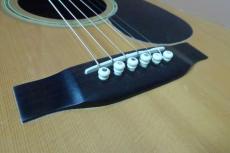 Cat's Eyes CE-2500 / Torch Inlay・U.S.A Grover 102G Peg・Solid Ezo Spruce Top・Solid Jacaranda Side and Back・ Snowflakes Cat’s Eye Inlay・D-45 Style Abalone Trim and Rosette・Under Finish Pick guard 【With Original Bl_14