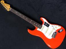 Fender Player II Stratocaster Coral Red_2